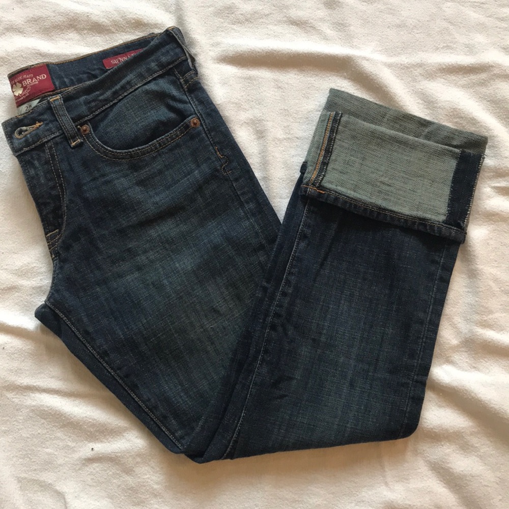 Sienna Tomboy Crops